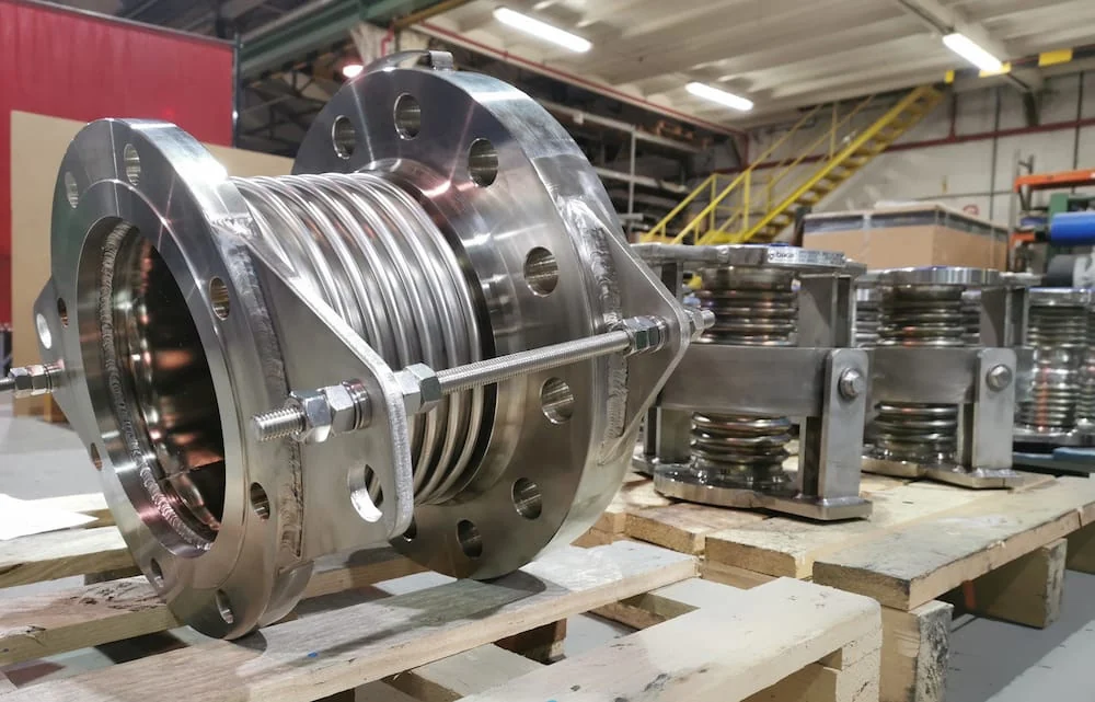 Industrial metal expansion joint